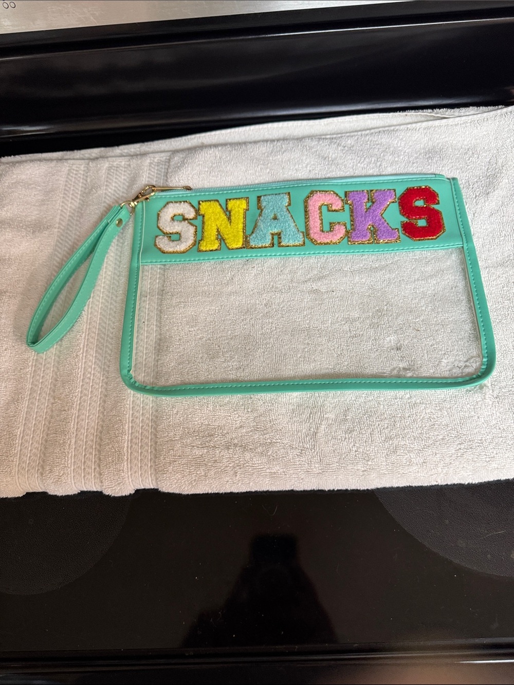 Source Unknown Mint Green Clear Snack Pouch with Multicolor 'SNACKS' Patch